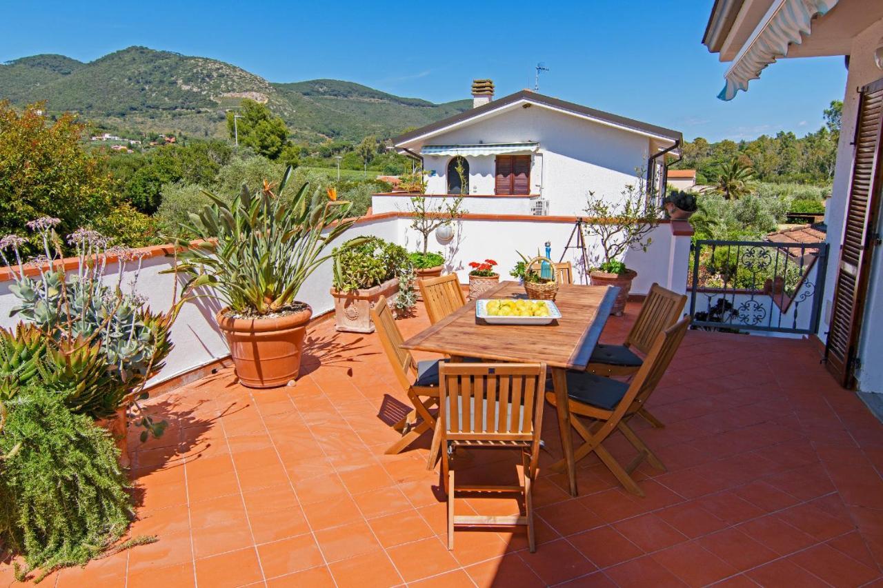 La Terrazza - Splendido Trilocale A Lacona Buitenkant foto